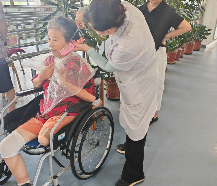 半个月的重生路 —— 台州交康用专业与温情托起希望