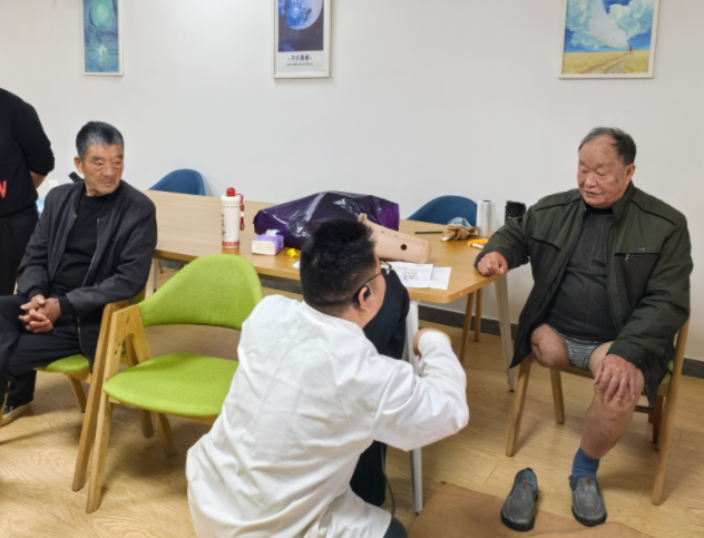 三门县残联携手台州交康开展2026年义肢适配活动